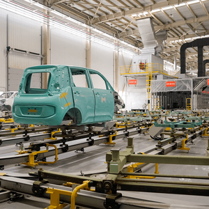 Garis Pengecatan Otomotif